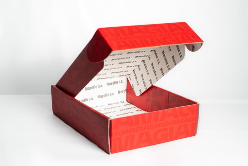Mailer Panrico rojo con branding completo, formato ecommerce, fabricado por Sellerpack