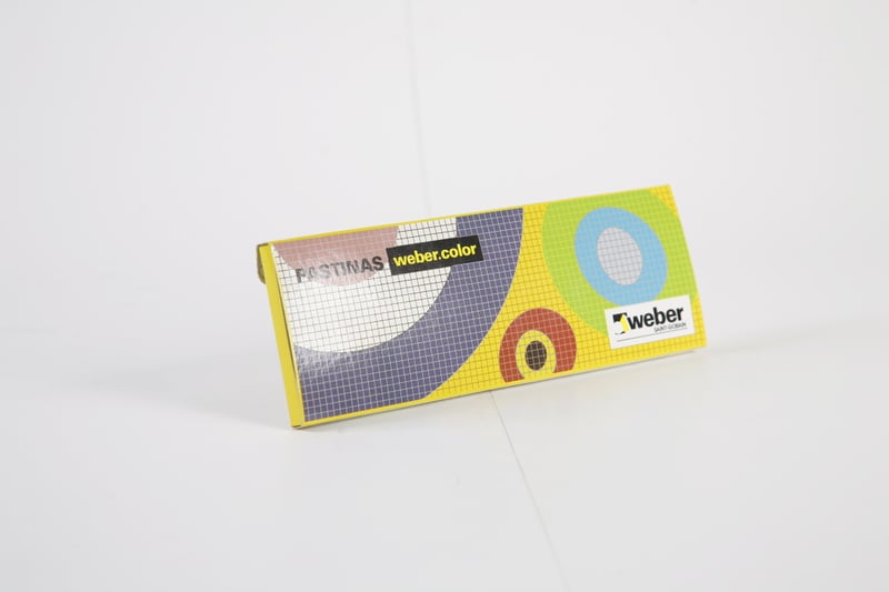 Mailer Weber con impresión multicolor a todo el frente, fabricado por Sellerpack
