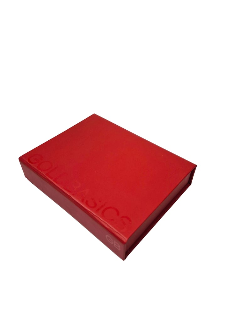 Caja rígida imantada color rojo, formato promocional premium, fabricada por Sellerpack