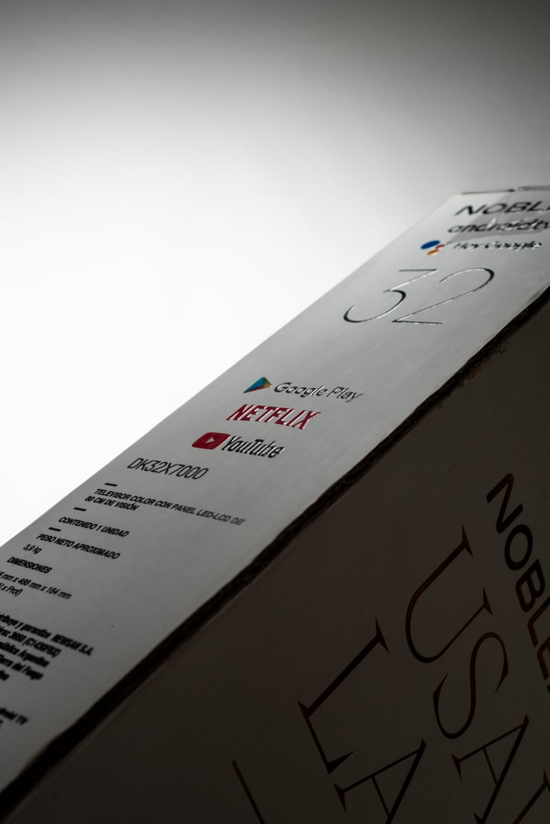 Caja Noblex de TV con gráfica Usada por la Selección.